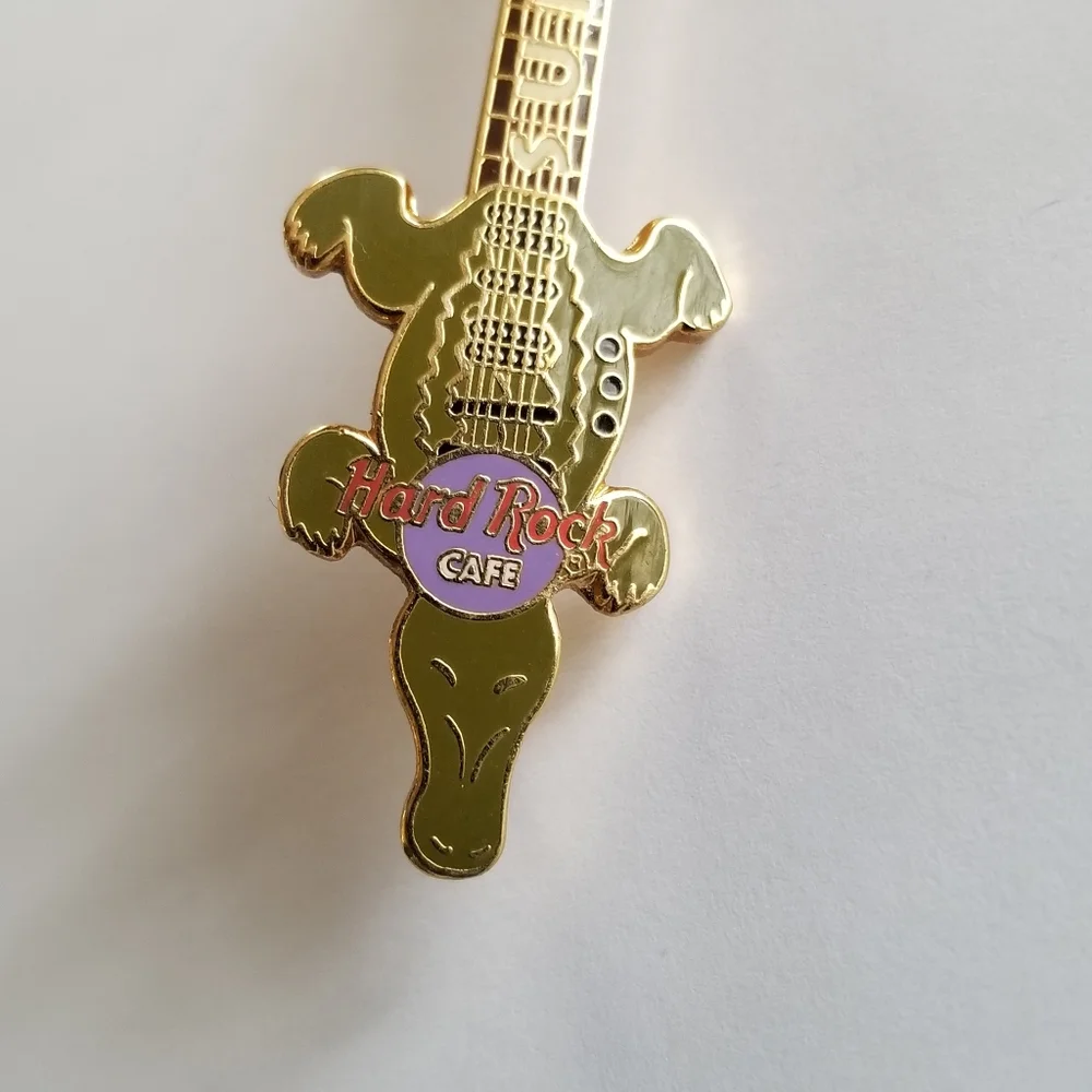Hard Rock Sunrise alligator guitar pin pals FL Florida brooch hrc